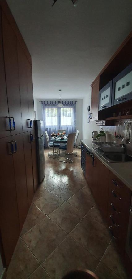 Ferienwohnung Daisy Pula Exterior foto